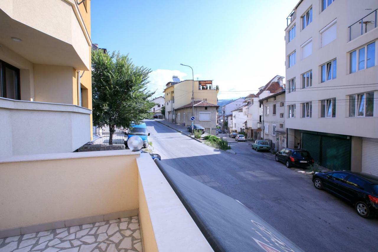 Апартамент Рози Sandanski Luaran gambar